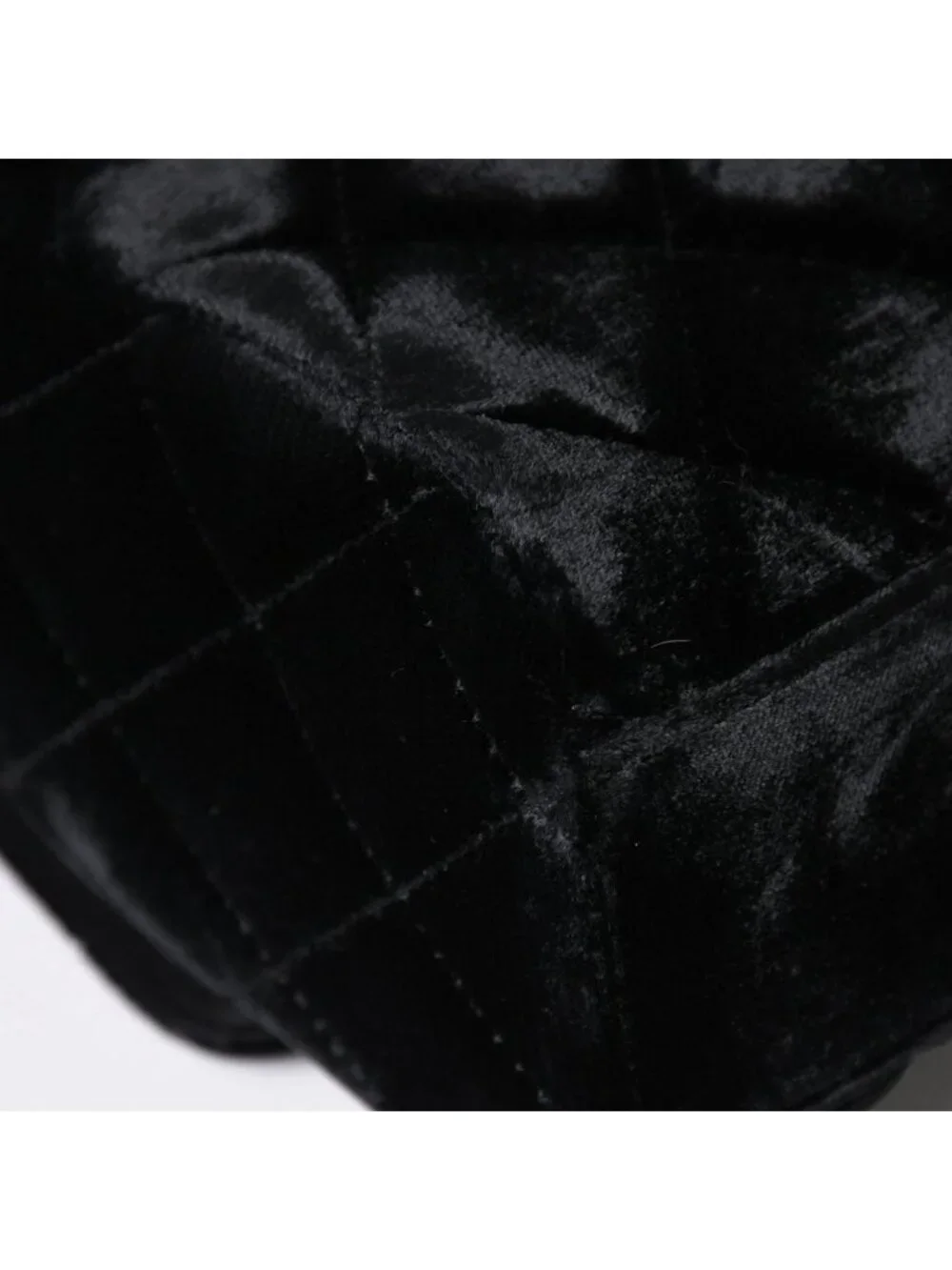 Chanel Bag CC Logo Velvet Quilted Turnlock Black Gold